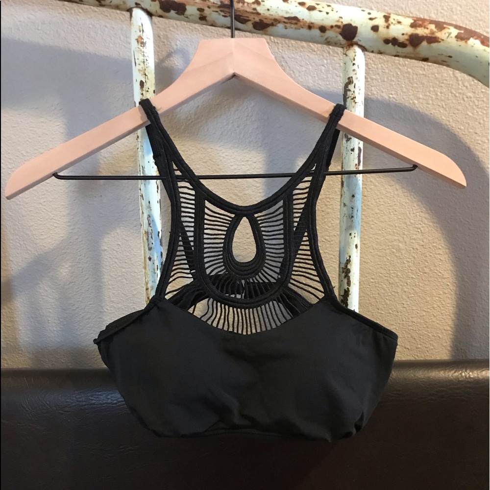 Calia by Carrie Underwood bikini top